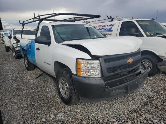 1GCNCPEX9DZ351759 - 2013 CHEVROLET SILVERADO C1500 WHITE photo 4