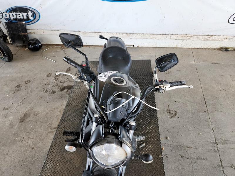 JKAENEC1XNDA06278 - 2022 KAWASAKI EN650 C Серый фото 5