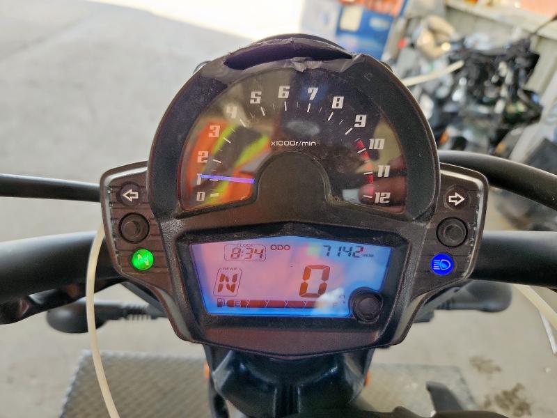 JKAENEC1XNDA06278 - 2022 KAWASAKI EN650 C Серый фото 7