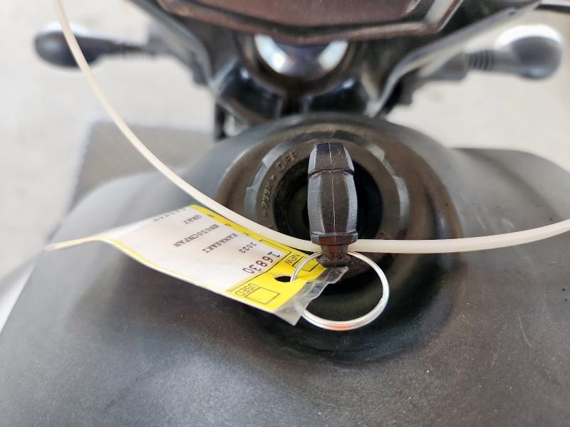 JKAENEC1XNDA06278 - 2022 KAWASAKI EN650 C Серый фото 8