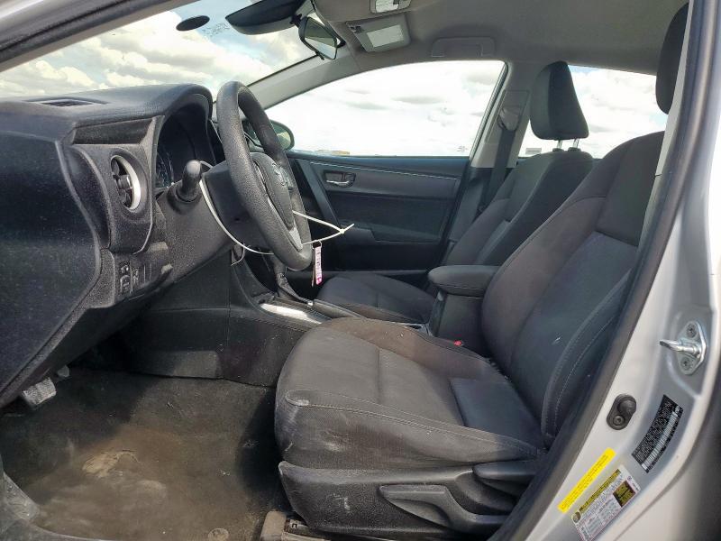 5YFBURHE8HP569262 - 2017 TOYOTA COROLLA L SILVER photo 7