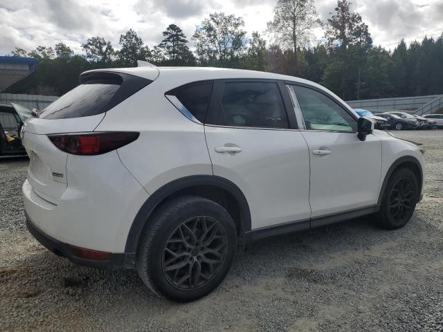 JM3KFACM2J1349465 - 2018 MAZDA CX-5 TOURING كريمي صورة 3