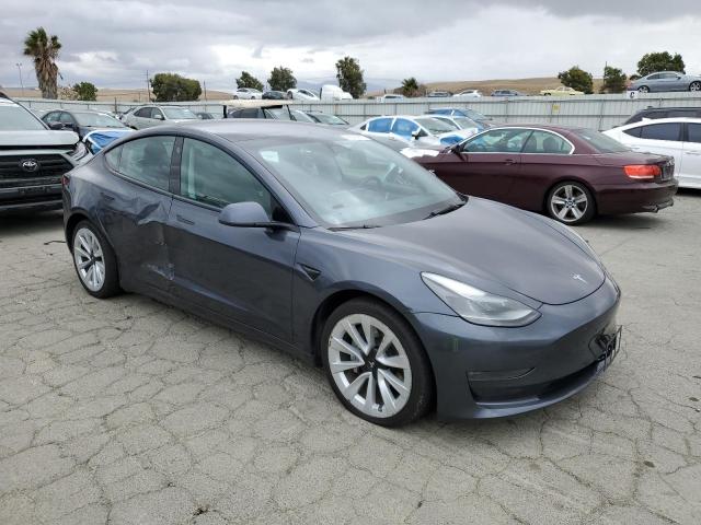 5YJ3E1EB8PF386256 - 2023 TESLA MODEL 3 ნაცრისფერი ფოტო 4