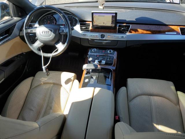 WAUAVAFD5BN023881 - 2011 AUDI A8 QUATTRO 黑色 照片 8