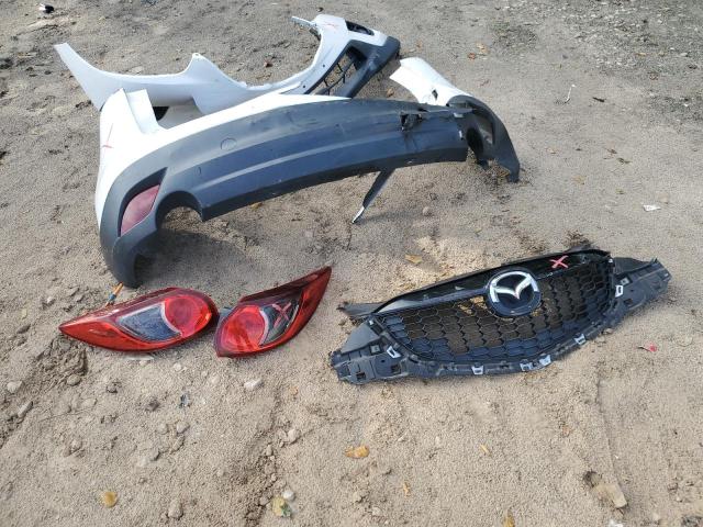 JM3KE4CY6F0510954 - 2015 MAZDA CX-5 TOURING WHITE photo 13