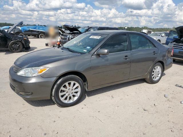 2004 TOYOTA CAMRY LE, 