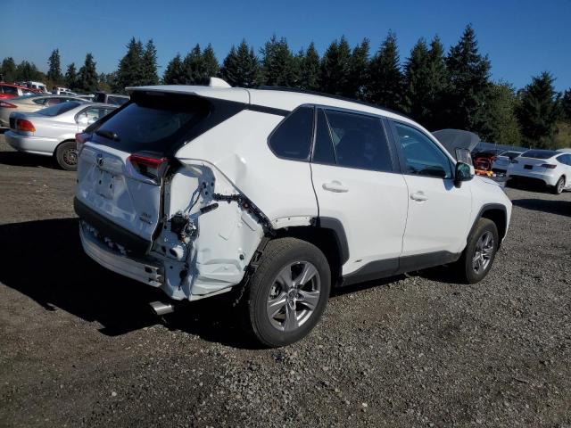 4T3RWRFV2RU115012 - 2024 TOYOTA RAV4 XLE WHITE photo 3