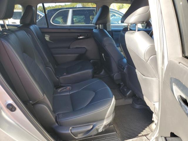 5TDHZRBH4NS221895 - 2022 TOYOTA HIGHLANDER XLE Gümüş foto 11