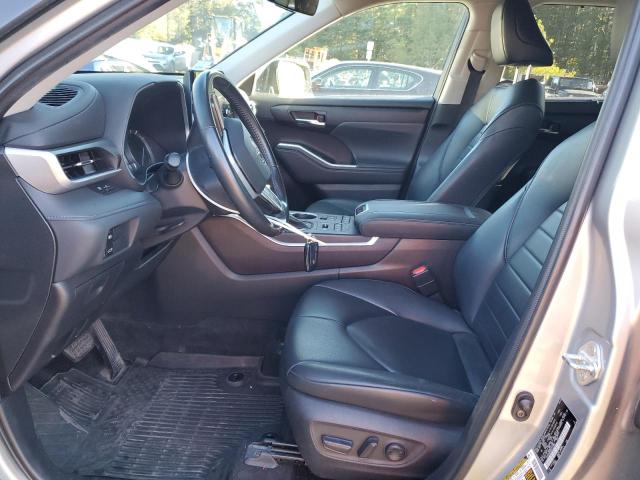 5TDHZRBH4NS221895 - 2022 TOYOTA HIGHLANDER XLE Gümüş foto 7