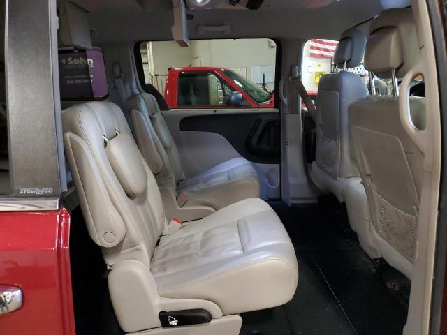 2C4RC1CG7CR412620 - 2012 CHRYSLER TOWN & COU TOURING L RED photo 11