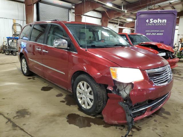 2C4RC1CG7CR412620 - 2012 CHRYSLER TOWN & COU TOURING L RED photo 4