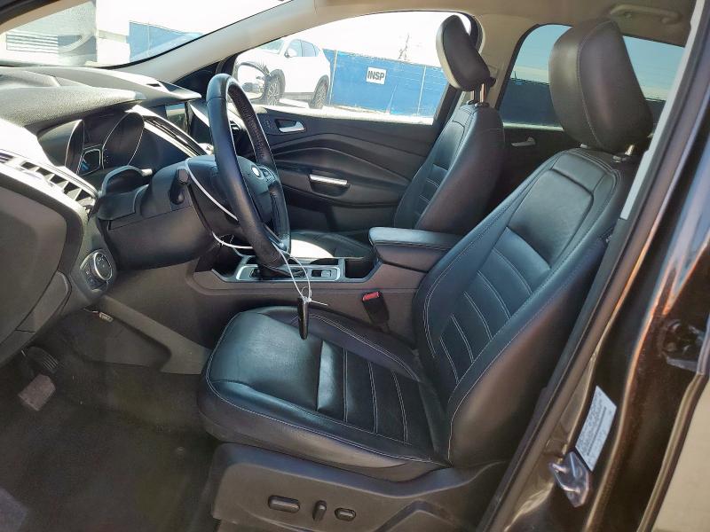 1FMCU0J98JUB12985 - 2018 FORD ESCAPE TITANIUM ნაცრისფერი ფოტო 7