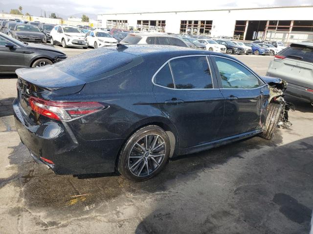 4T1T11AK1NU656123 - 2022 TOYOTA CAMRY SE შავი ფოტო 3