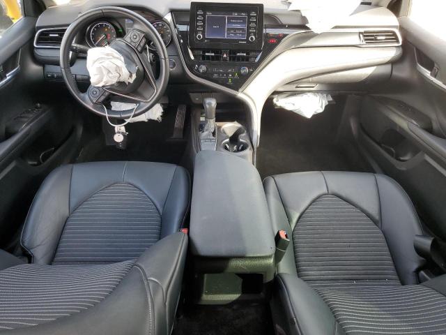 4T1T11AK1NU656123 - 2022 TOYOTA CAMRY SE შავი ფოტო 8