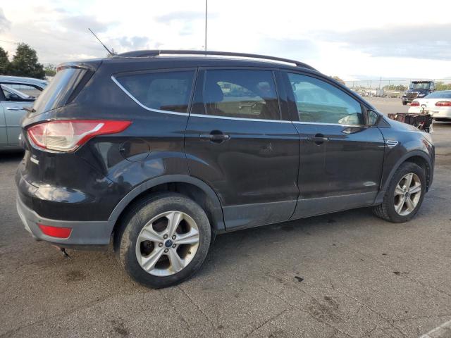 1FMCU0GX4GUC77544 - 2016 FORD ESCAPE SE BLACK photo 3