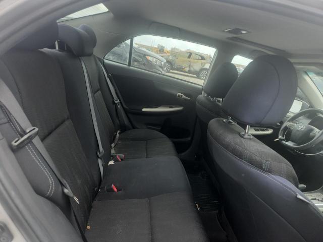 2T1BU4EE8CC889780 - 2012 TOYOTA COROLLA BASE Сріблястий фото 10