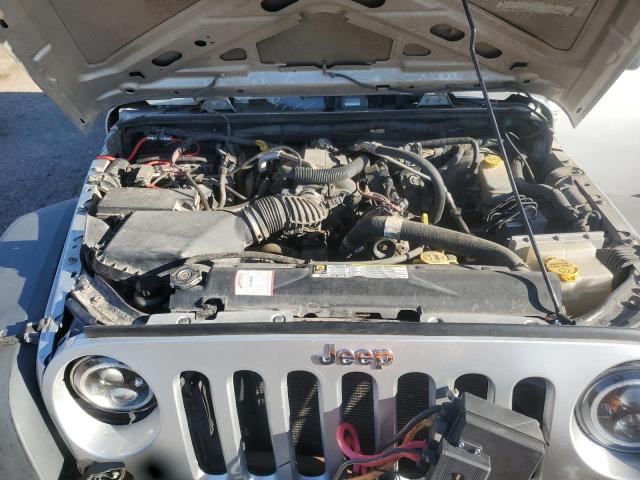 1J4BA3H13AL109809 - 2010 JEEP WRANGLER U SPORT Күміс фото 11