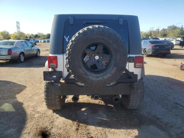 1J4BA3H13AL109809 - 2010 JEEP WRANGLER U SPORT Күміс фото 6