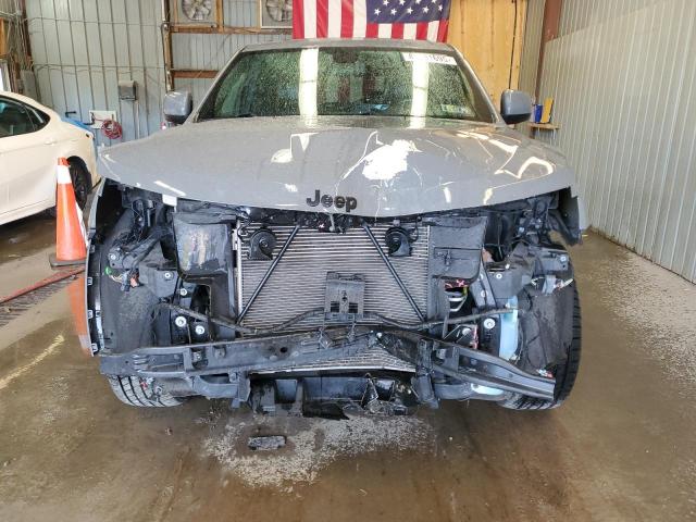 1C4RJFAG0MC756807 - 2021 JEEP GRAND CHER LAREDO GRAY photo 5