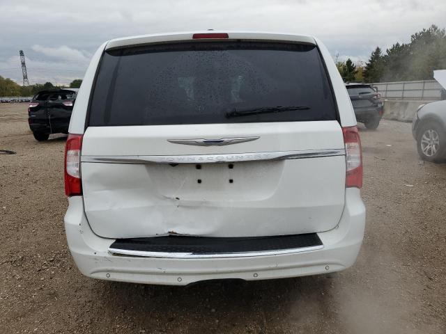 2C4RC1CGXGR121034 - 2016 CHRYSLER TOWN & COU TOURING L WHITE photo 6
