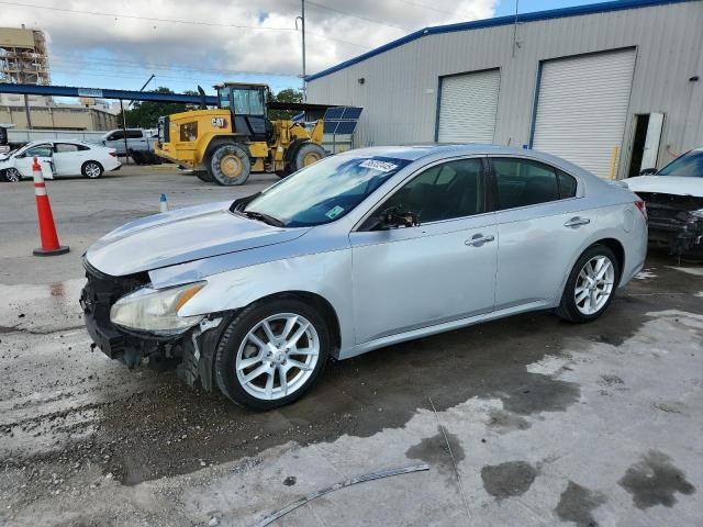 2010 NISSAN MAXIMA S, 