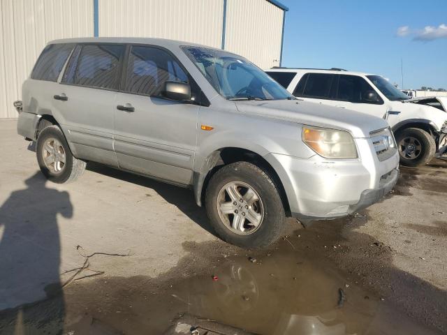 5FNYF28147B008740 - 2007 HONDA PILOT LX SILVER photo 4