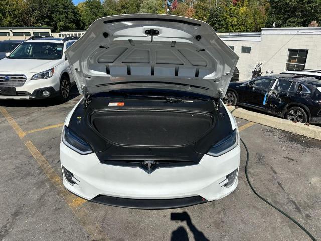 5YJXCAE26JF102475 - 2018 TESLA MODEL X Ақ фото 5