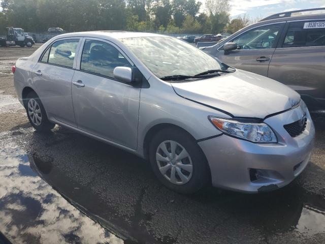 2T1BU4EE2AC243793 - 2010 TOYOTA COROLLA BASE SILVER photo 4