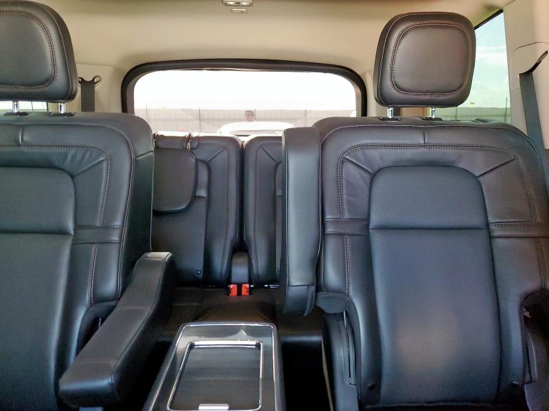 5LM5J7XC3PGL33007 - 2023 LINCOLN AVIATOR RESERVE 黑色 照片 10