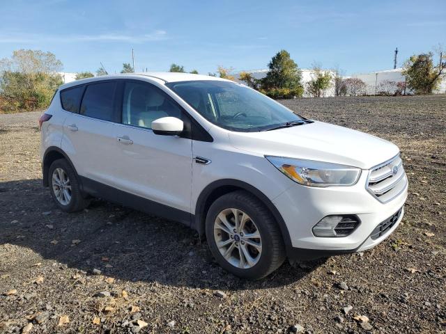 1FMCU9GD7KUB72421 - 2019 FORD ESCAPE SE 白色 照片 4