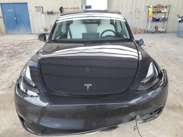 7SAYGDEE9RF036538 - 2024 TESLA MODEL Y 石墨色 照片 5