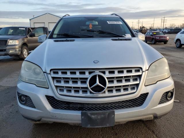 4JGBB8GB3BA673236 - 2011 MERCEDES-BENZ ML 350 4MATIC SILVER photo 5