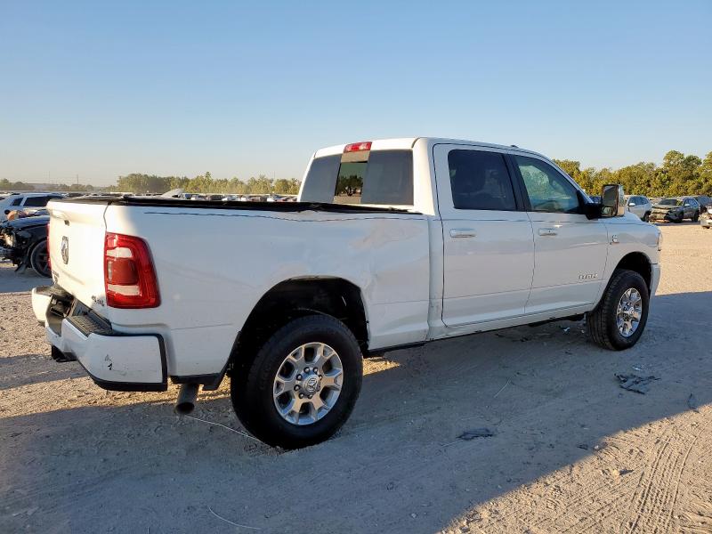 3C6UR5FL7PG612120 - 2023 RAM 2500 LARAMIE თეთრი ფოტო 3