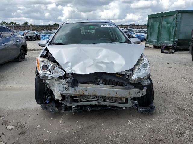 JTDKDTB3XE1569140 - 2014 TOYOTA PRIUS C SILVER photo 5