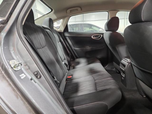 3N1AB7AP9JY260345 - 2018 NISSAN SENTRA S 灰色 照片 10