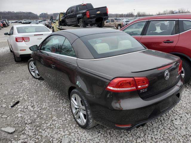 WVWFW8AH0FV003116 - 2015 VOLKSWAGEN EOS LUX 黑色 照片 2