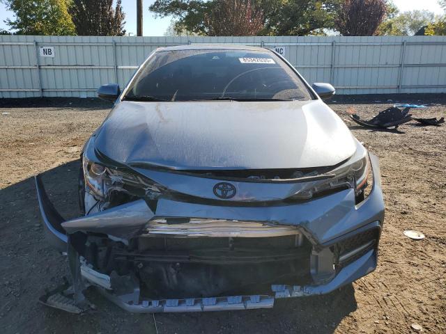 5YFM4RCE5LP022829 - 2020 TOYOTA COROLLA SE Blau Foto 5