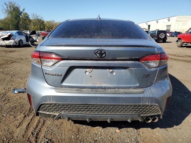 5YFM4RCE5LP022829 - 2020 TOYOTA COROLLA SE Blau Foto 6