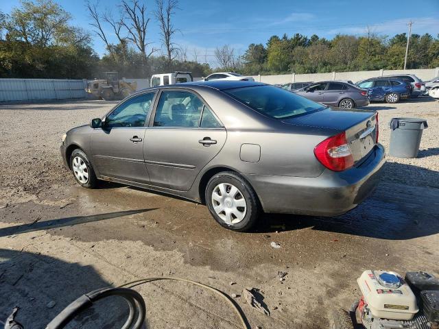 JTDBE32K220023762 - 2002 TOYOTA CAMRY LE 灰色 照片 2