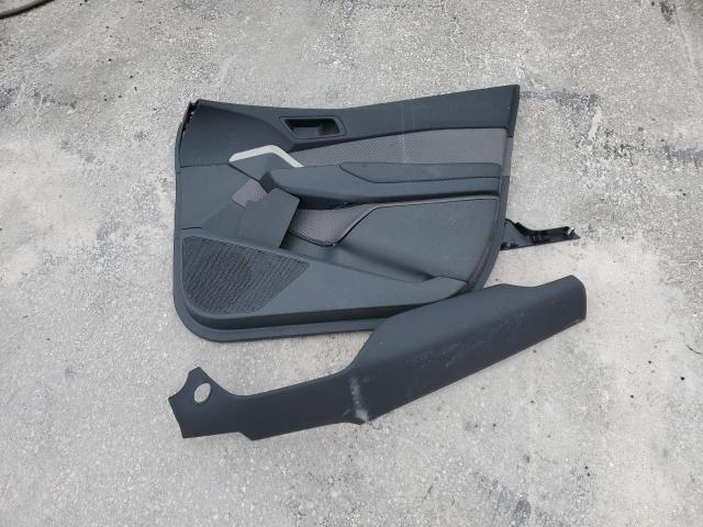 NMTKHMBX9NR142014 - 2022 TOYOTA C-HR XLE 红色 照片 12