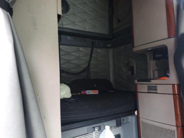 3AKJGLBG7DSFF2963 - 2013 FREIGHTLINER CASCADIA 1 WHITE photo 6