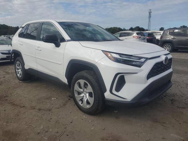 2T3F1RFV4RC460917 - 2024 TOYOTA RAV4 LE WHITE photo 4