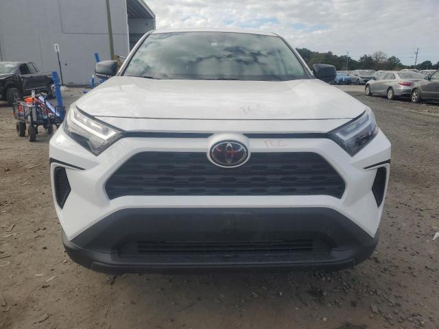 2T3F1RFV4RC460917 - 2024 TOYOTA RAV4 LE WHITE photo 5