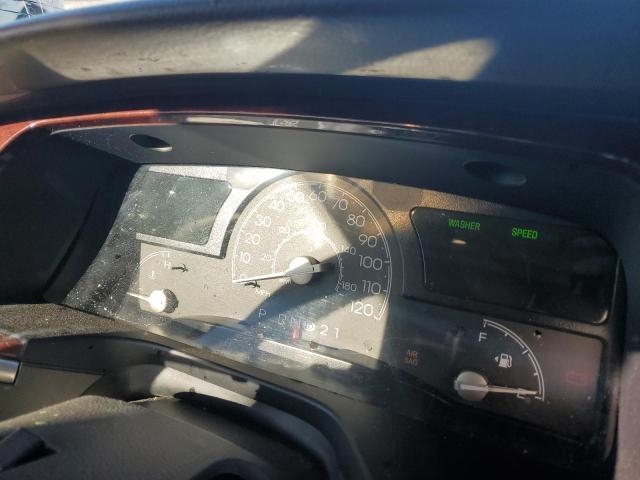 1LNHM81W04Y627163 - 2004 LINCOLN TOWN CAR EXECUTIVE Weiß Foto 9