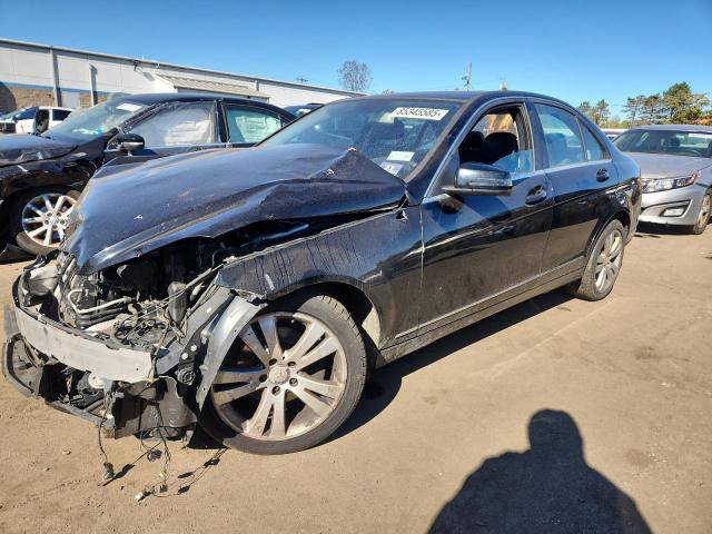 2011 MERCEDES-BENZ C 300 4MATIC, 