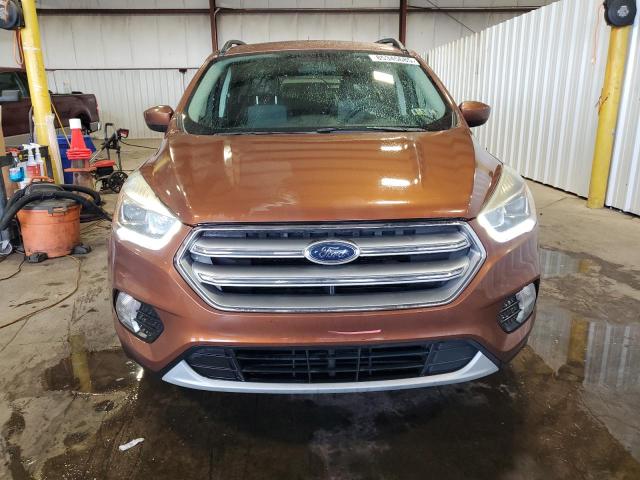 1FMCU9G93HUD48207 - 2017 FORD ESCAPE SE ORANGE photo 5