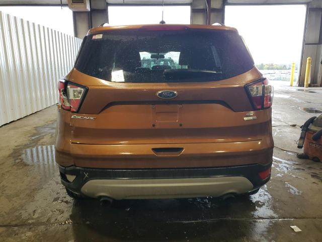 1FMCU9G93HUD48207 - 2017 FORD ESCAPE SE ORANGE photo 6