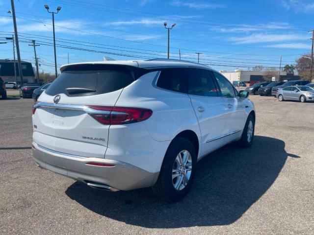 5GAERBKW4MJ263991 - 2021 BUICK ENCLAVE ESSENCE WHITE photo 4