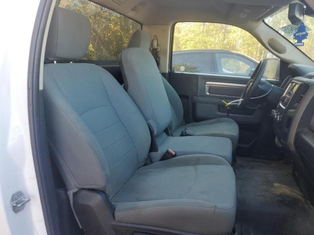 3C6JR7DG4KG562452 - 2019 RAM 1500 CLASS TRADESMAN WHITE photo 10