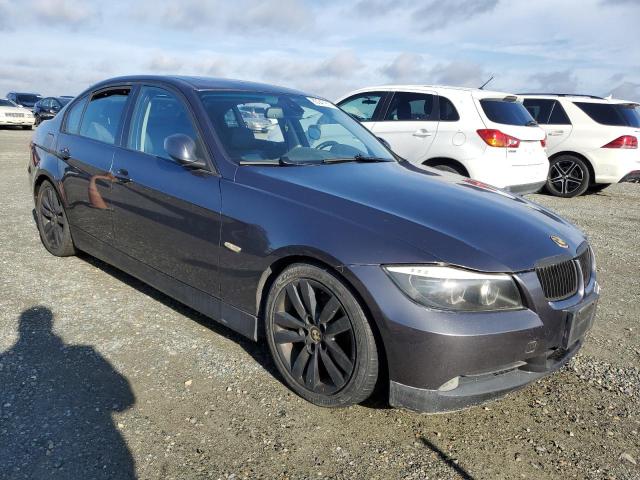 WBAVA33547KX70581 - 2007 BMW 328 I BLACK photo 4